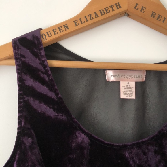Band of Gypsies Purple Velvet Crop Top from Urban Outfitters size S - Picture 2 of 3